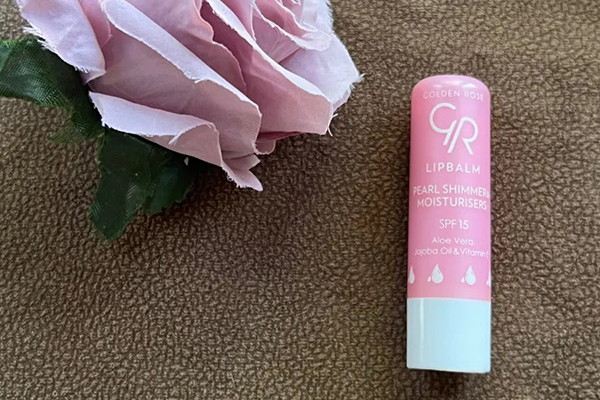 بالم لب MOISTURISERS گلدن رز